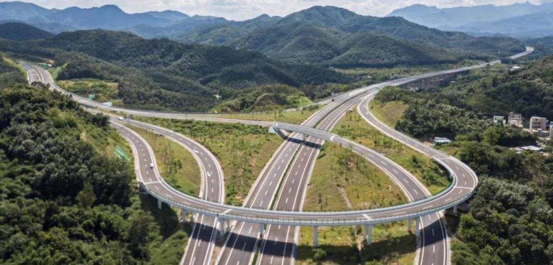 In the first half of this year, hainan completed the investment of 3.89 billion yuan in highways and waterways